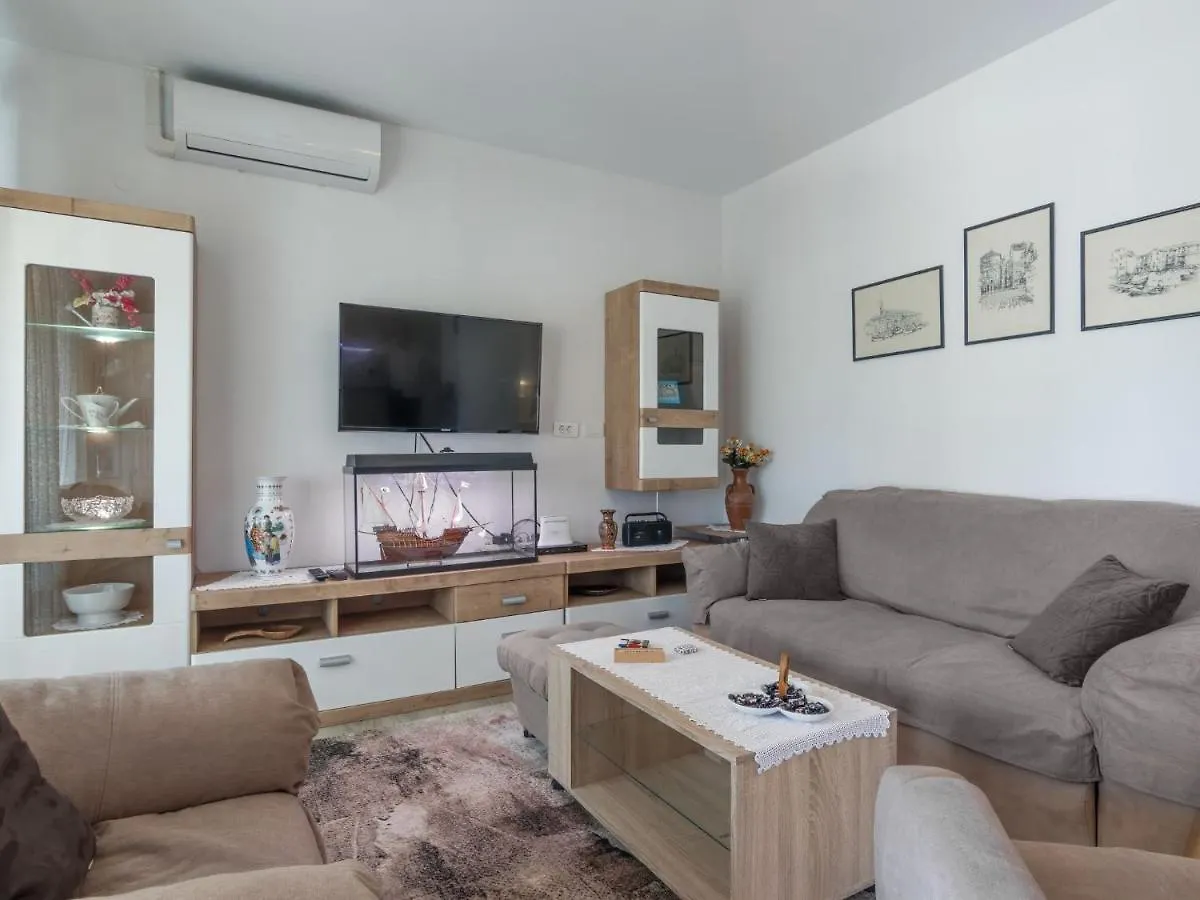 Holiday Home Ruza - Pul503 By Interhome Fažana
